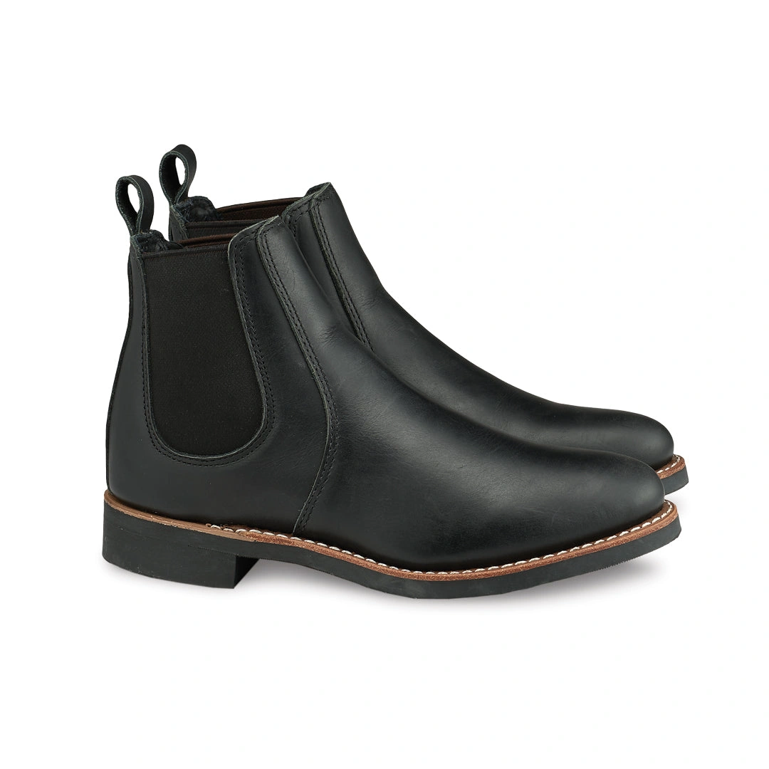 Chic Black Chelsea Boots Effortless Style for Every Woman